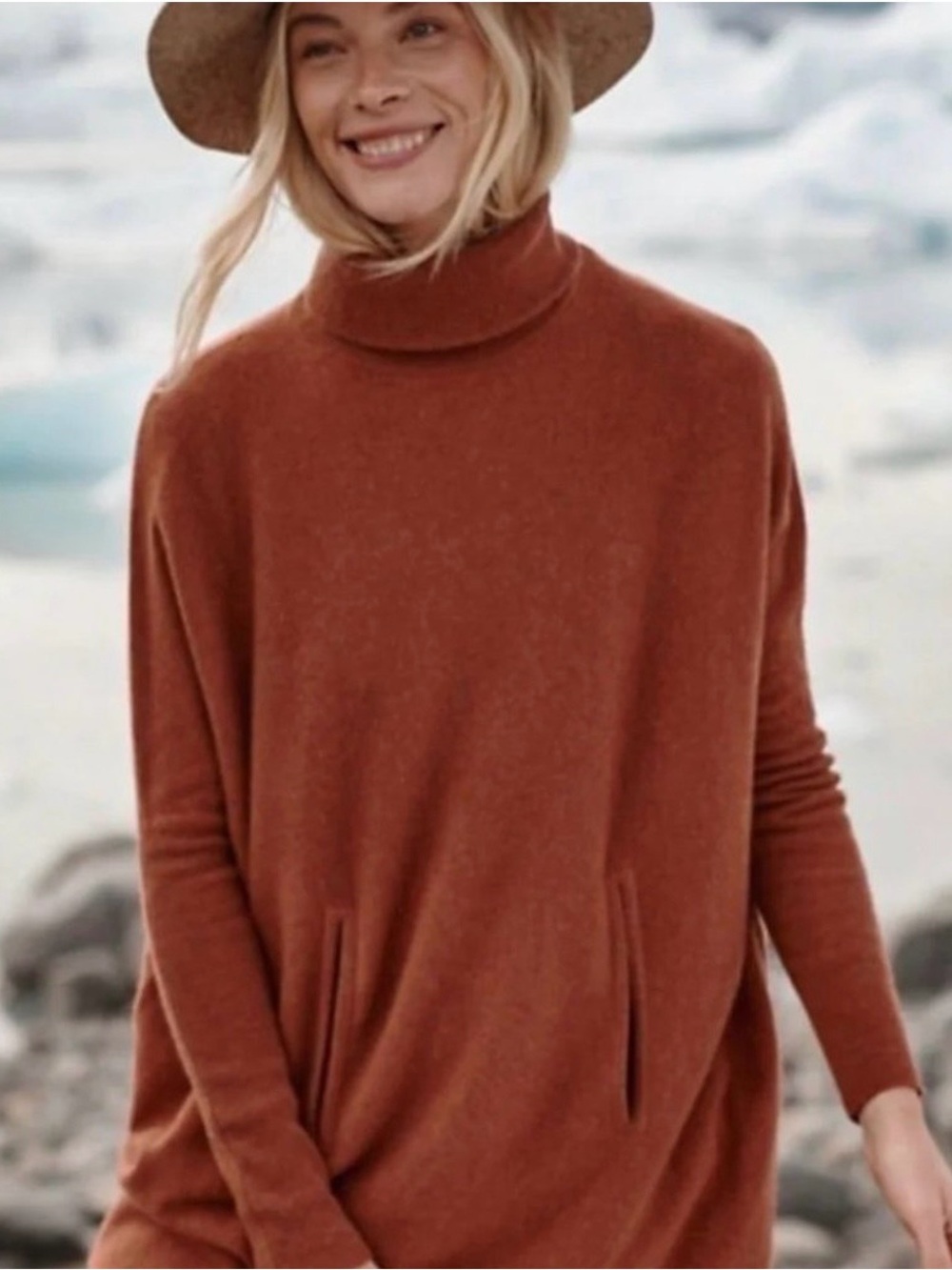 Garnet Hill Cashmere Wool Oversized Turtleneck Tunic Sweater Rusty Size Medium